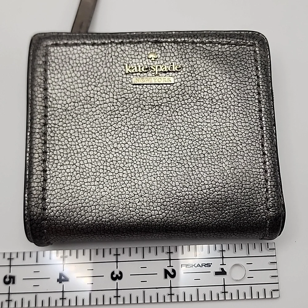 Kate Spade Metallic Black/Silver Wallet‎